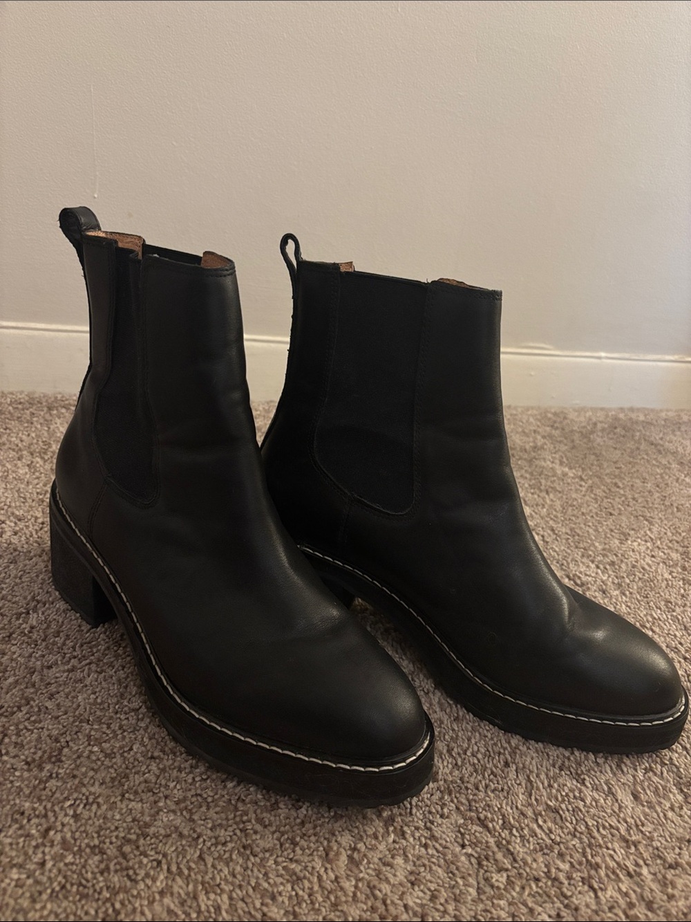 Madewell Chunky Heel Black Leather Chelsea Ankle Boots 9.5